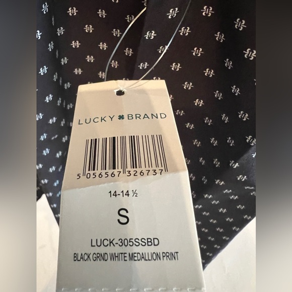 Lucky Brand Mens Button Down 14-14 1/2 Small S Stretch Black White Print NWT $60 - Picture 4 of 4
